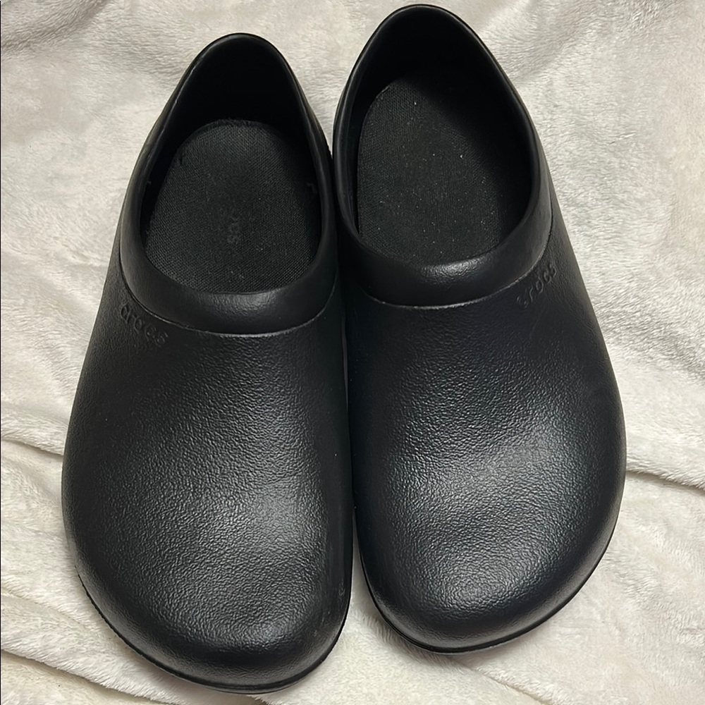 CROCS Black Slippers Durable Slip-On Shoes